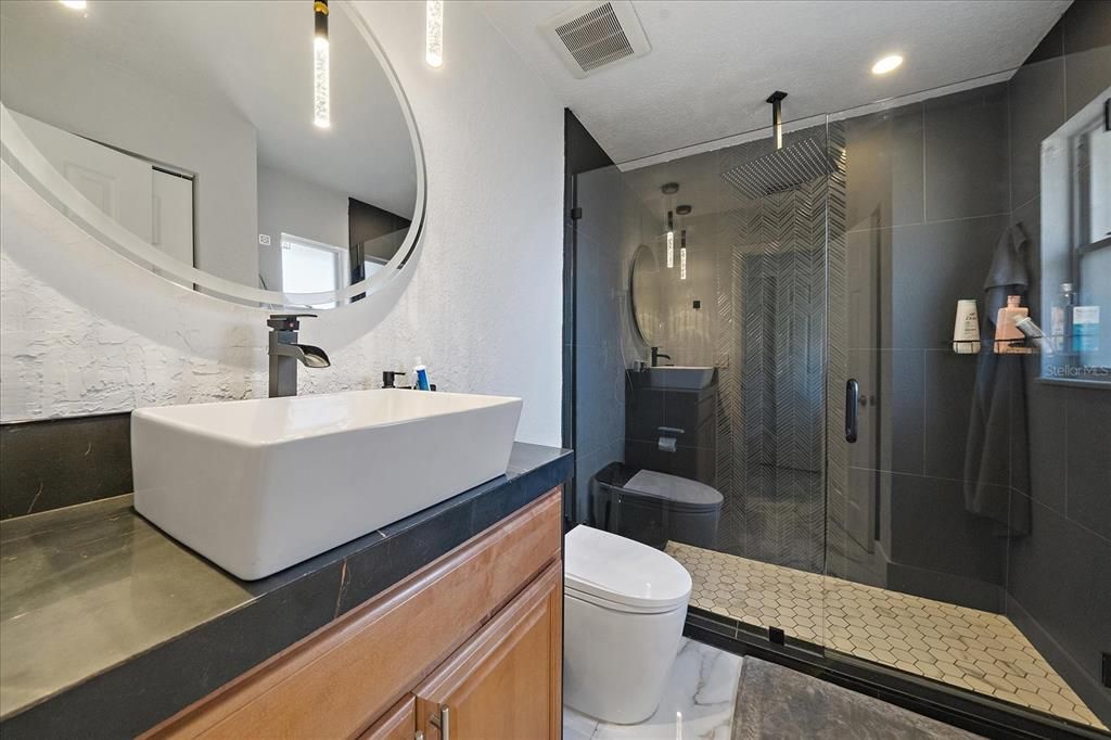 For Sale: $575,000 (3 beds, 2 baths, 1877 Square Feet)