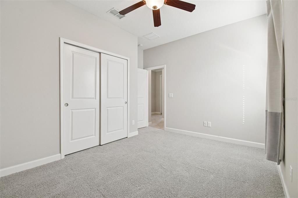 Под контрактом: $370,000 (3 спален, 2 ванн, 1754 Квадратных фут)