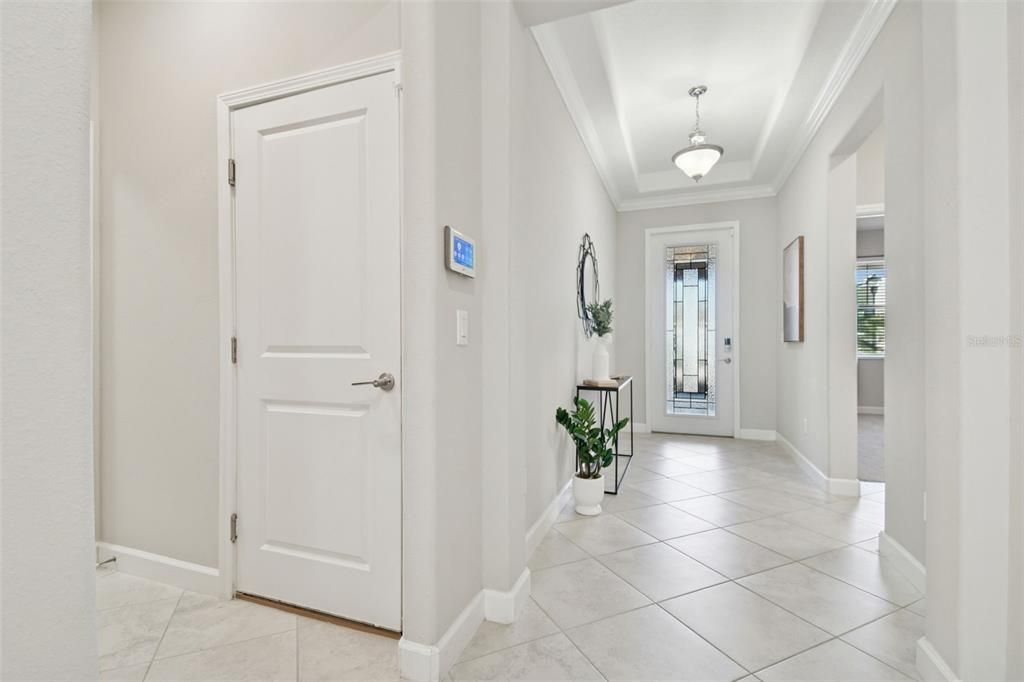 Под контрактом: $370,000 (3 спален, 2 ванн, 1754 Квадратных фут)