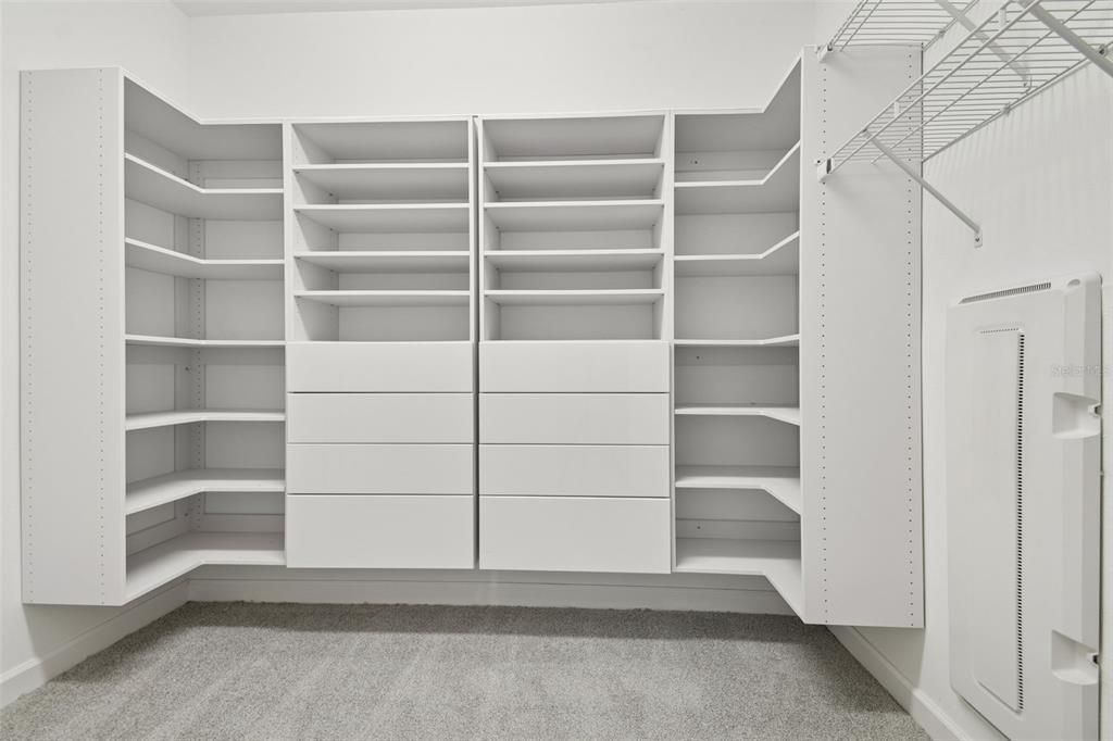 Под контрактом: $370,000 (3 спален, 2 ванн, 1754 Квадратных фут)