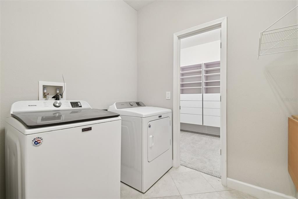 Под контрактом: $370,000 (3 спален, 2 ванн, 1754 Квадратных фут)