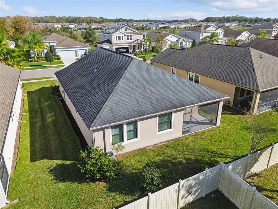 Под контрактом: $370,000 (3 спален, 2 ванн, 1754 Квадратных фут)