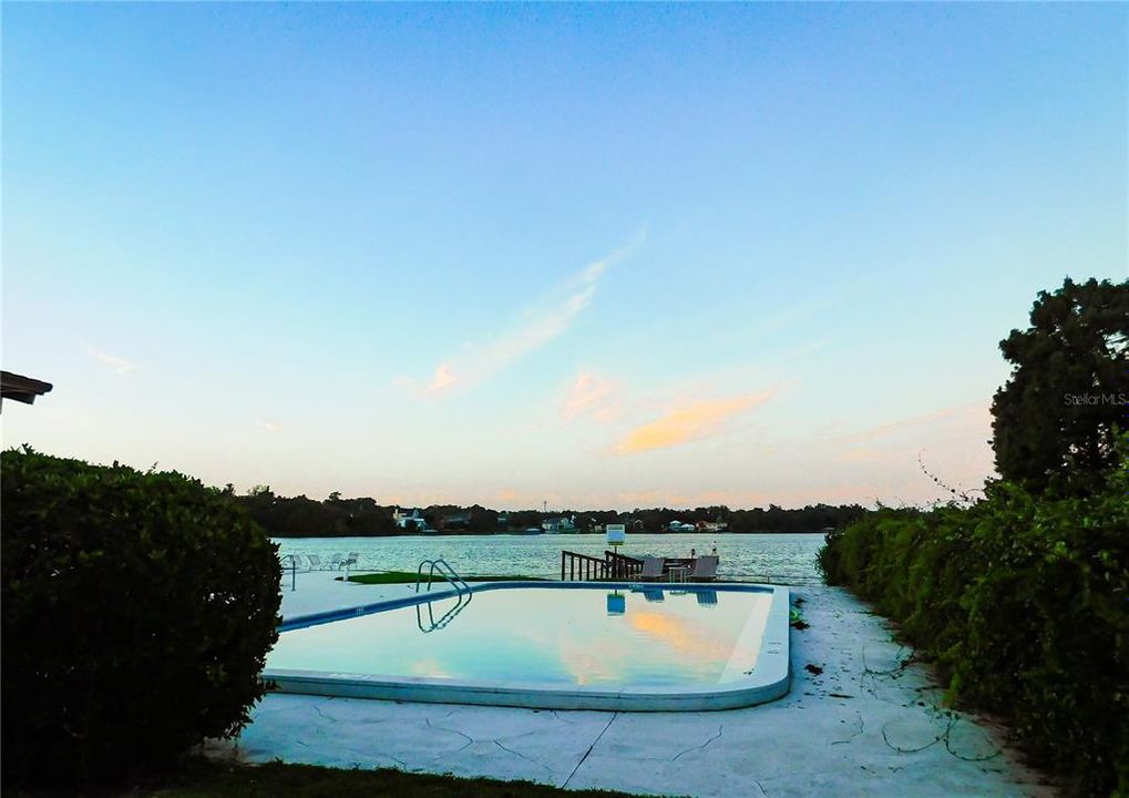 待售: $319,000 (3 贝兹, 2 浴室, 1932 平方英尺)