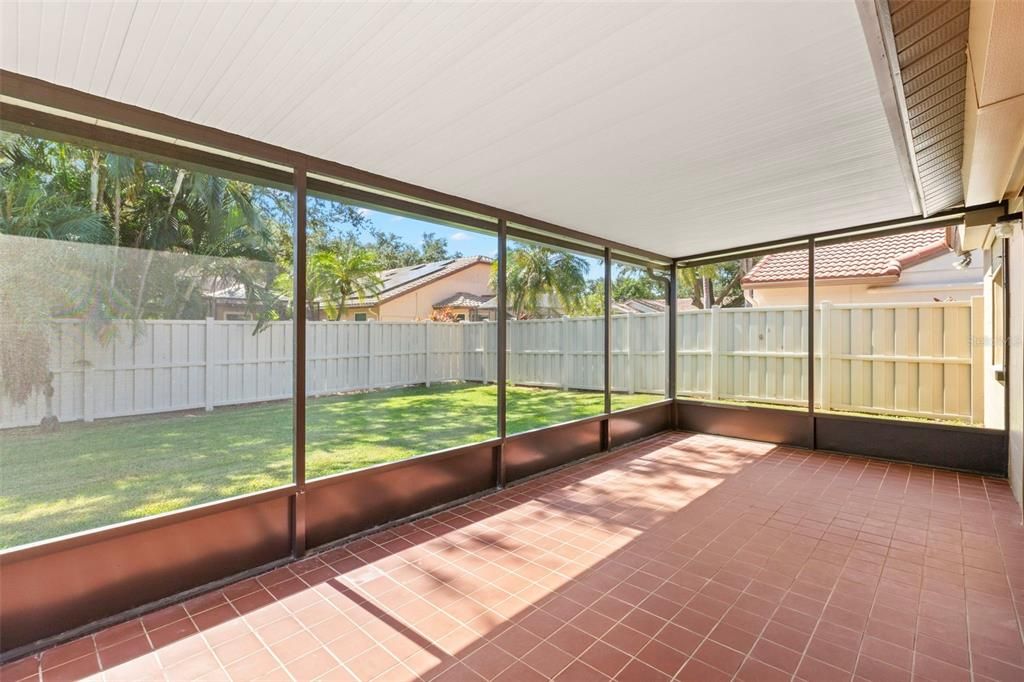 Active With Contract: $600,000 (3 beds, 2 baths, 1438 Square Feet)