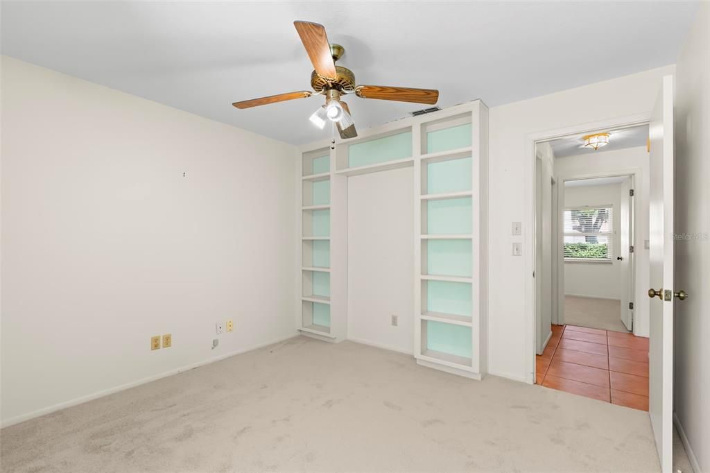 Active With Contract: $600,000 (3 beds, 2 baths, 1438 Square Feet)