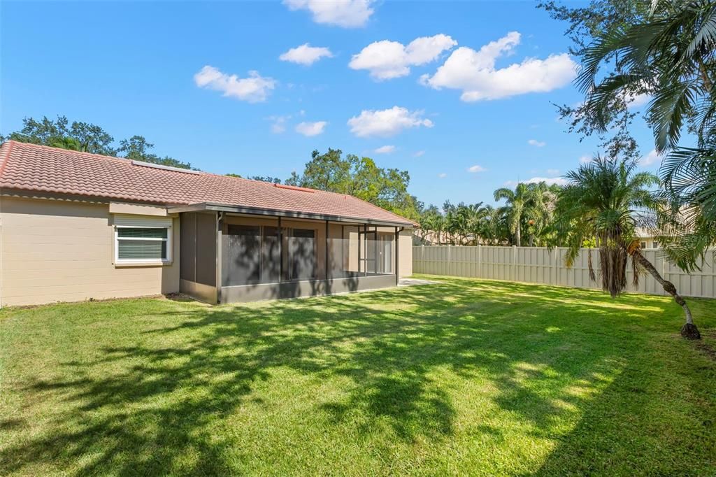 Active With Contract: $600,000 (3 beds, 2 baths, 1438 Square Feet)