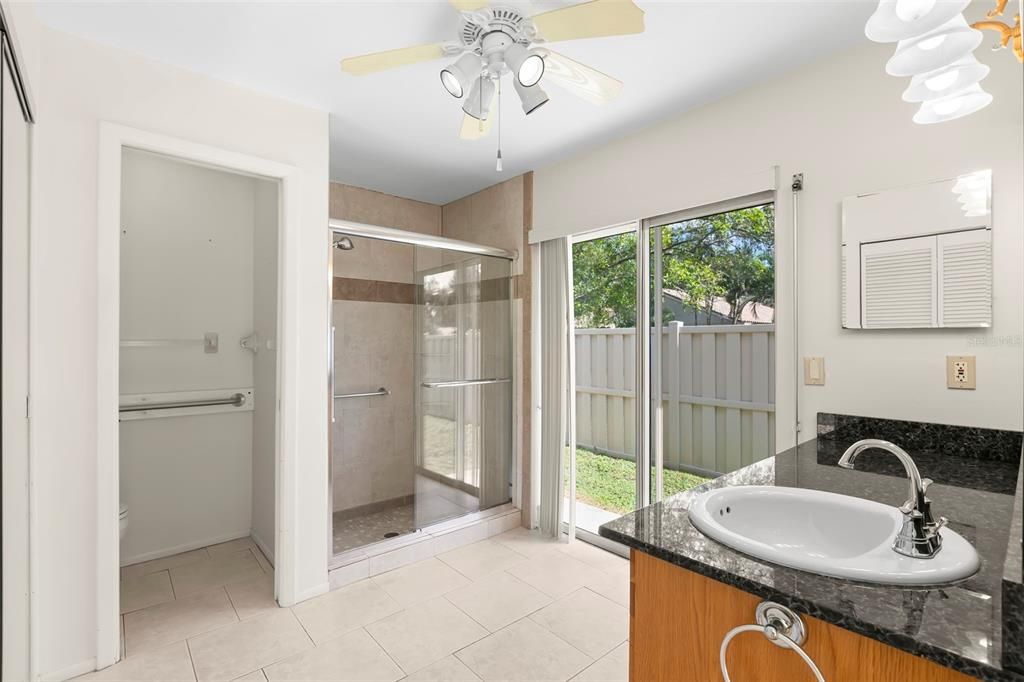 Active With Contract: $600,000 (3 beds, 2 baths, 1438 Square Feet)