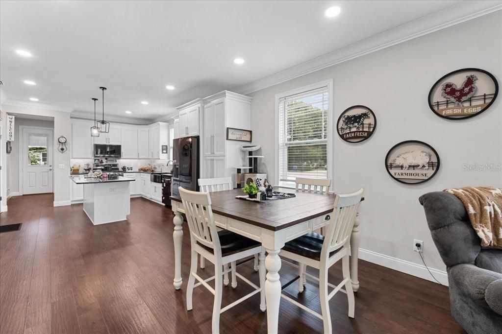 For Sale: $364,900 (4 beds, 2 baths, 1916 Square Feet)