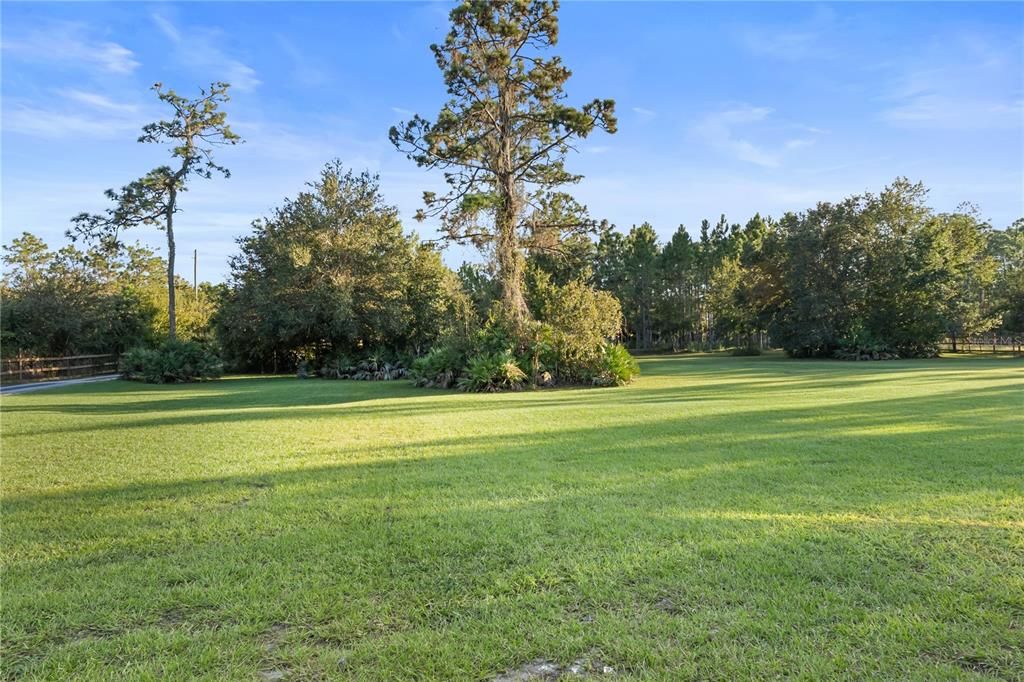 For Sale: $1,045,000 (4 beds, 2 baths, 2803 Square Feet)