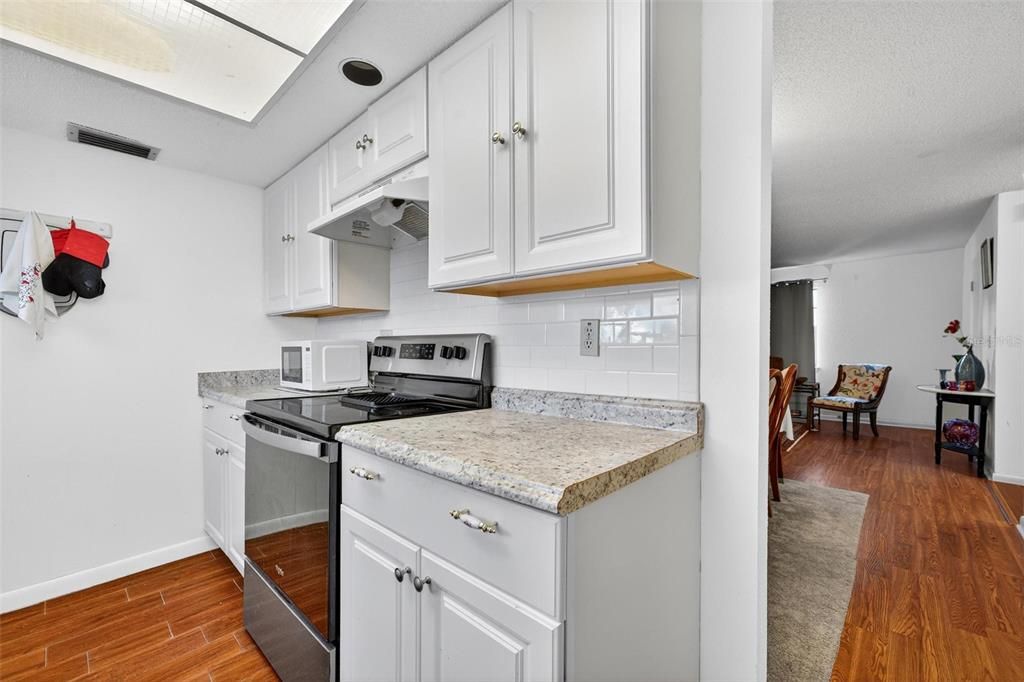 Active With Contract: $75,000 (2 beds, 2 baths, 1134 Square Feet)