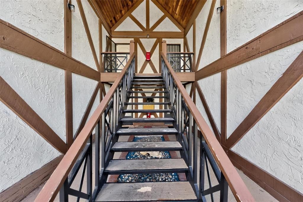 Active With Contract: $75,000 (2 beds, 2 baths, 1134 Square Feet)