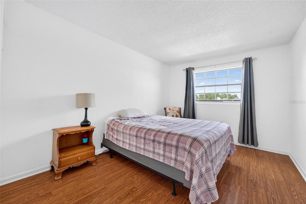 Active With Contract: $75,000 (2 beds, 2 baths, 1134 Square Feet)