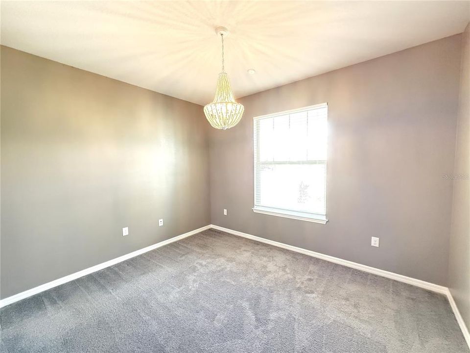 待售: $720,000 (5 贝兹, 3 浴室, 2861 平方英尺)