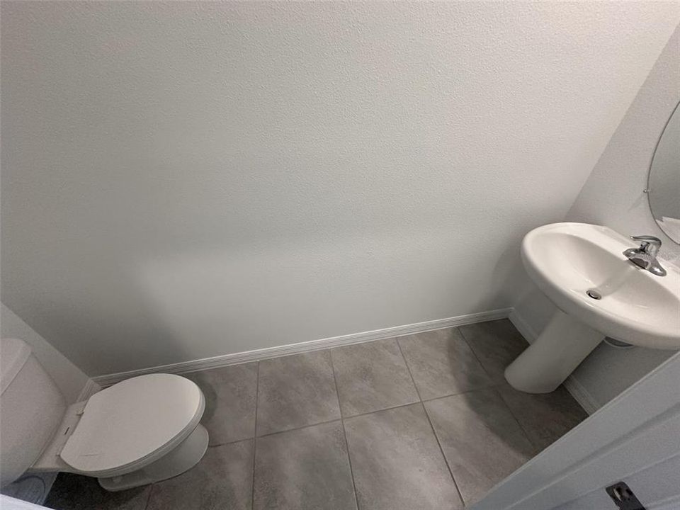 В аренду: $2,200 (3 спален, 2 ванн, 1665 Квадратных фут)