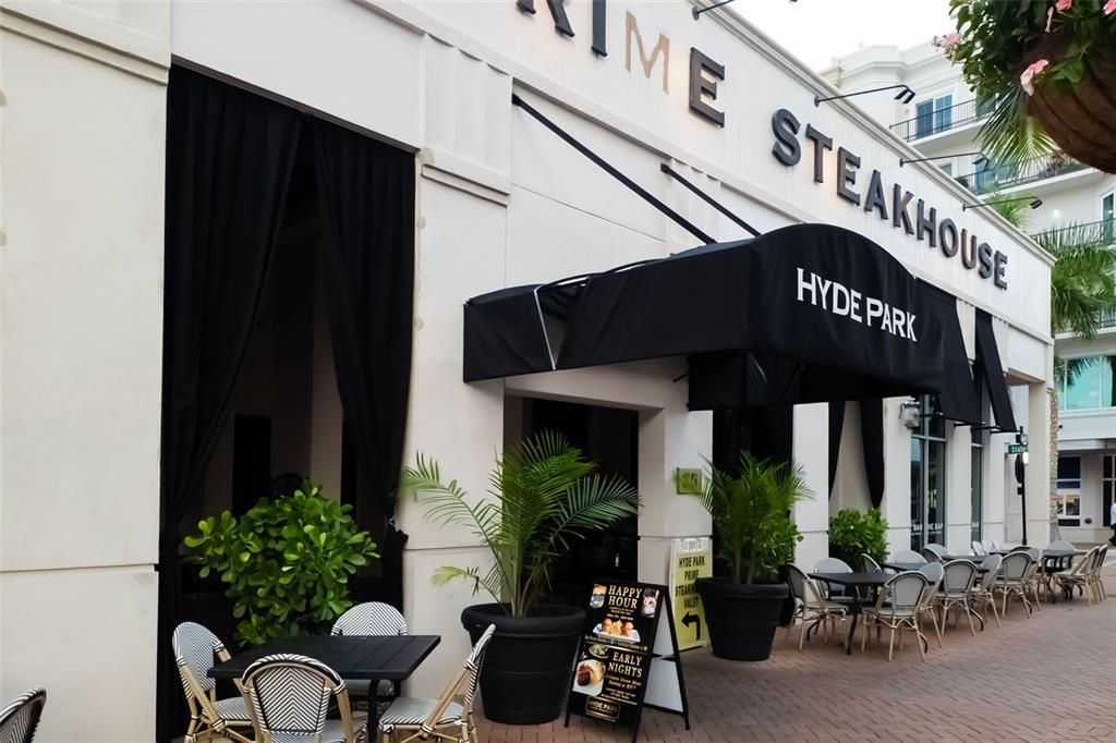 For Sale: $200,000 (2 beds, 2 baths, 982 Square Feet)