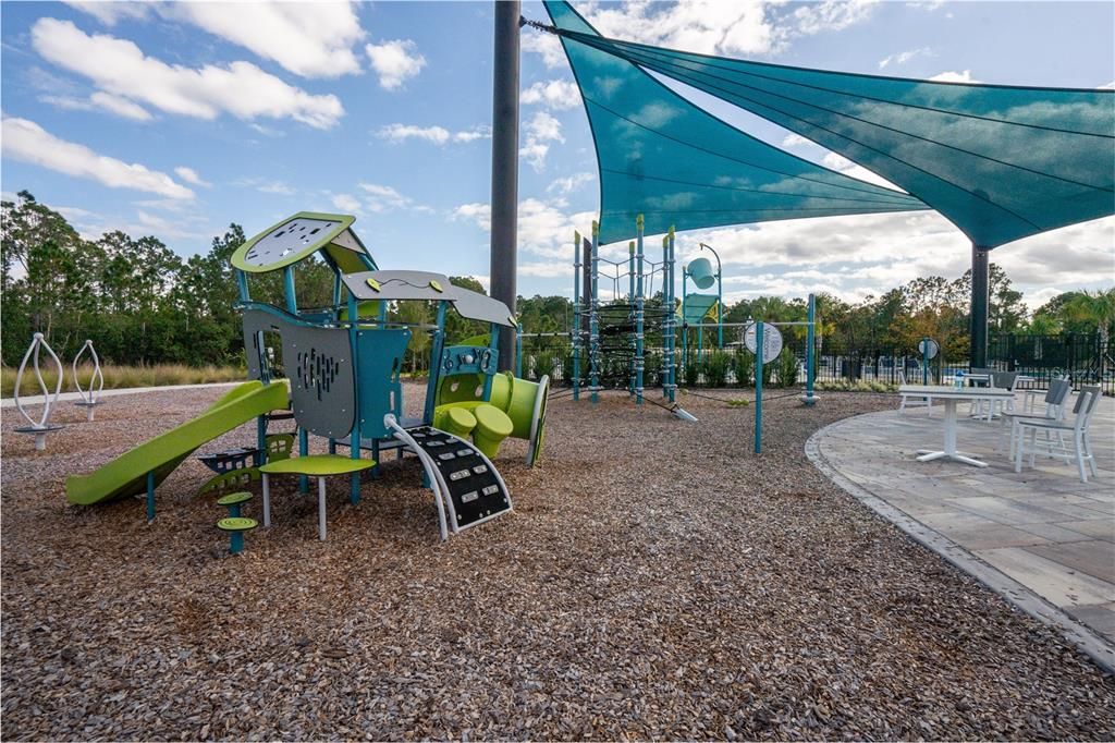 На продажу: $455,000 (5 спален, 3 ванн, 2626 Квадратных фут)