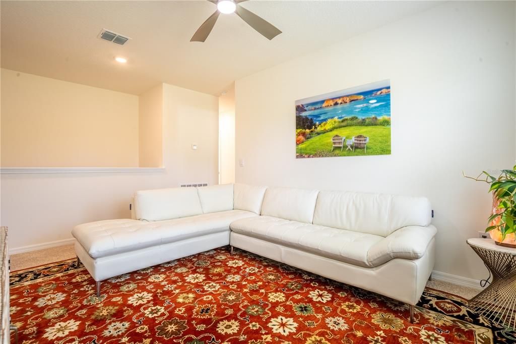 На продажу: $455,000 (5 спален, 3 ванн, 2626 Квадратных фут)