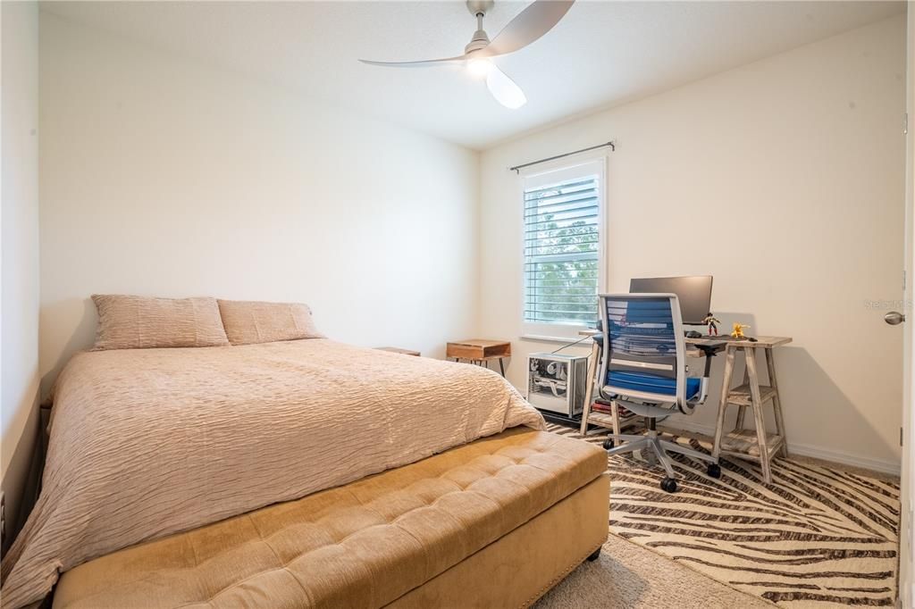 На продажу: $455,000 (5 спален, 3 ванн, 2626 Квадратных фут)