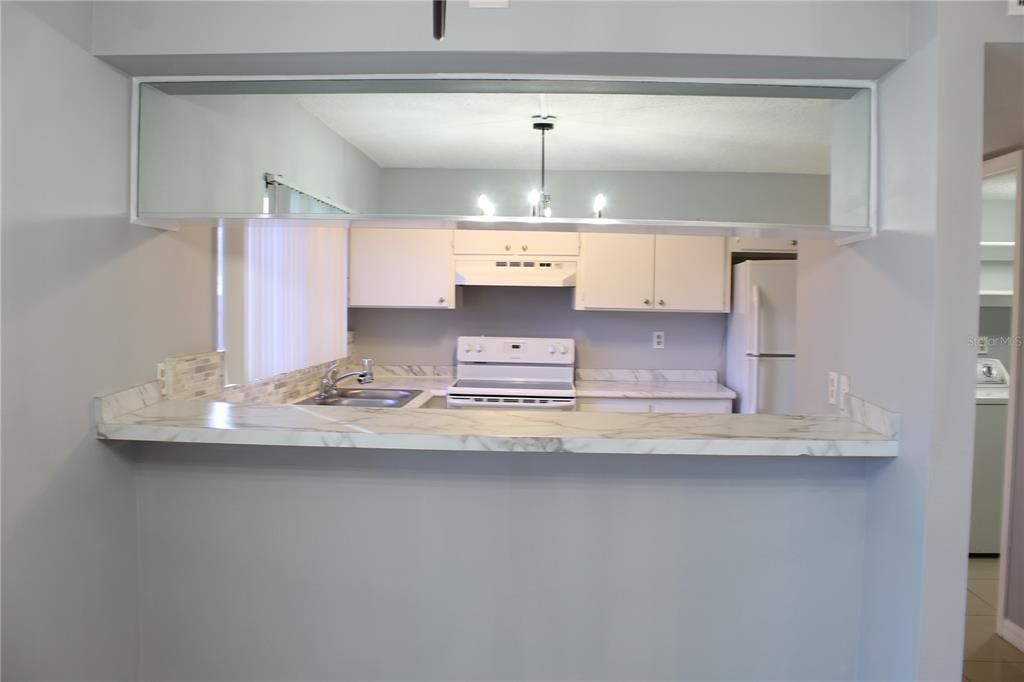 En Renta: $2,250 (3 camas, 2 baños, 1335 Pies cuadrados)