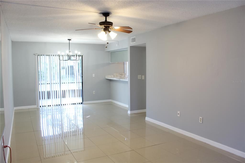 En Renta: $2,250 (3 camas, 2 baños, 1335 Pies cuadrados)