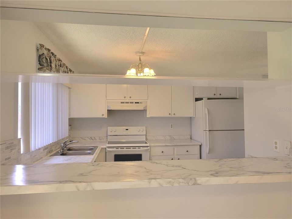 En Renta: $2,250 (3 camas, 2 baños, 1335 Pies cuadrados)