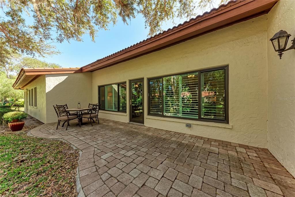 For Sale: $524,000 (3 beds, 2 baths, 1847 Square Feet)