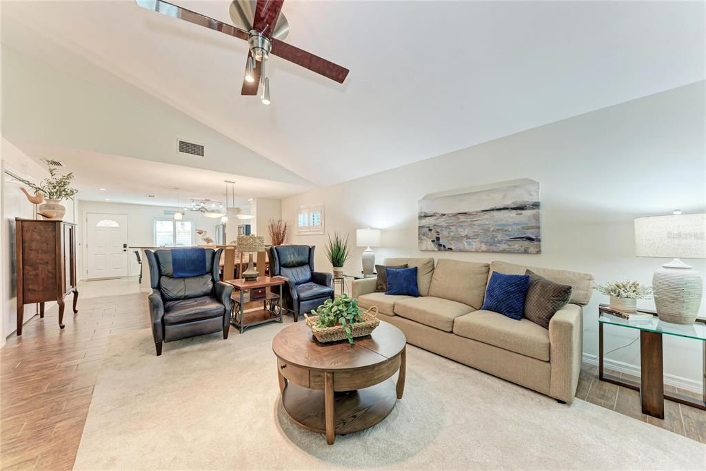 For Sale: $524,000 (3 beds, 2 baths, 1847 Square Feet)