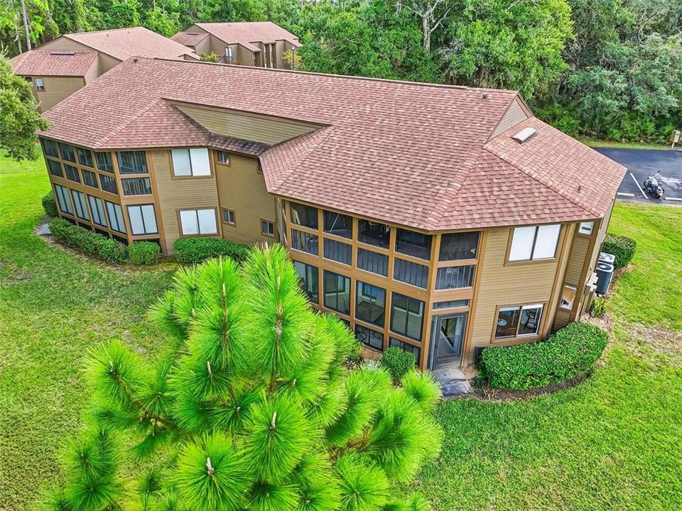 На продажу: $234,000 (2 спален, 2 ванн, 1098 Квадратных фут)