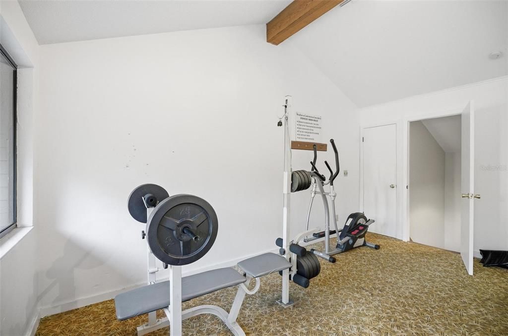 На продажу: $234,000 (2 спален, 2 ванн, 1098 Квадратных фут)