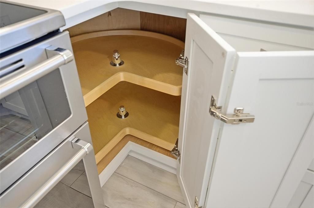 На продажу: $234,000 (2 спален, 2 ванн, 1098 Квадратных фут)