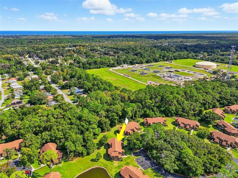 На продажу: $234,000 (2 спален, 2 ванн, 1098 Квадратных фут)