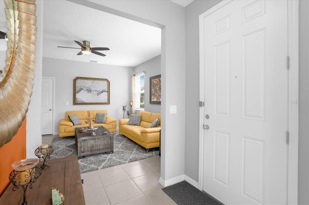 Active With Contract: $2,350 (3 beds, 2 baths, 1703 Square Feet)