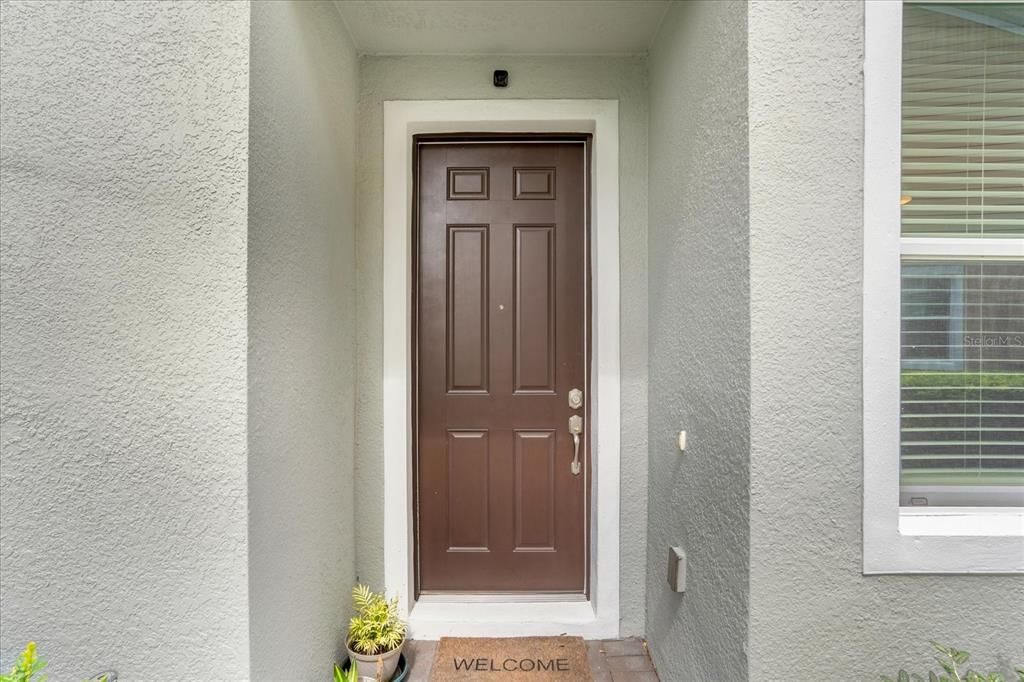 Active With Contract: $2,350 (3 beds, 2 baths, 1703 Square Feet)