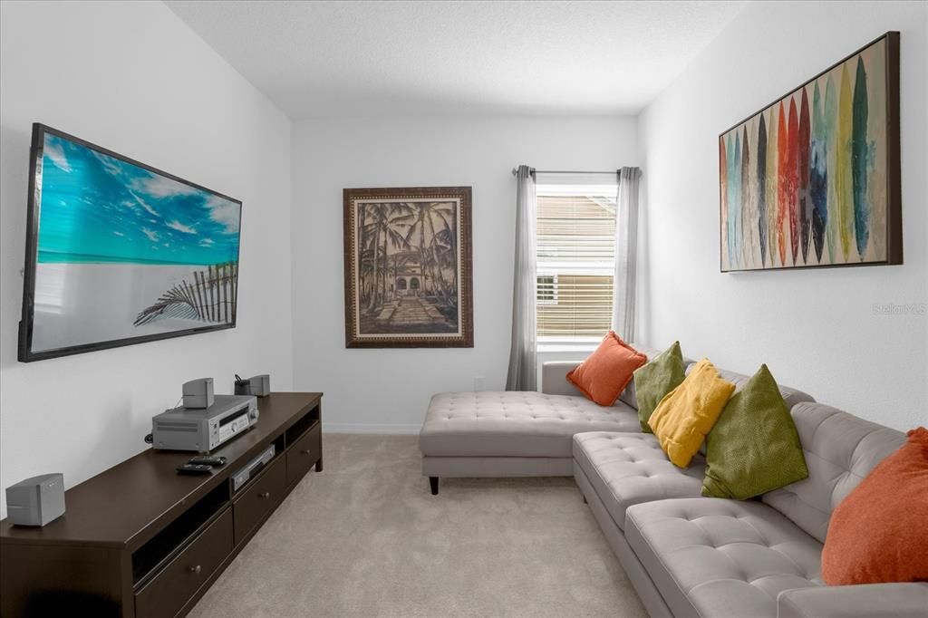 Active With Contract: $2,350 (3 beds, 2 baths, 1703 Square Feet)