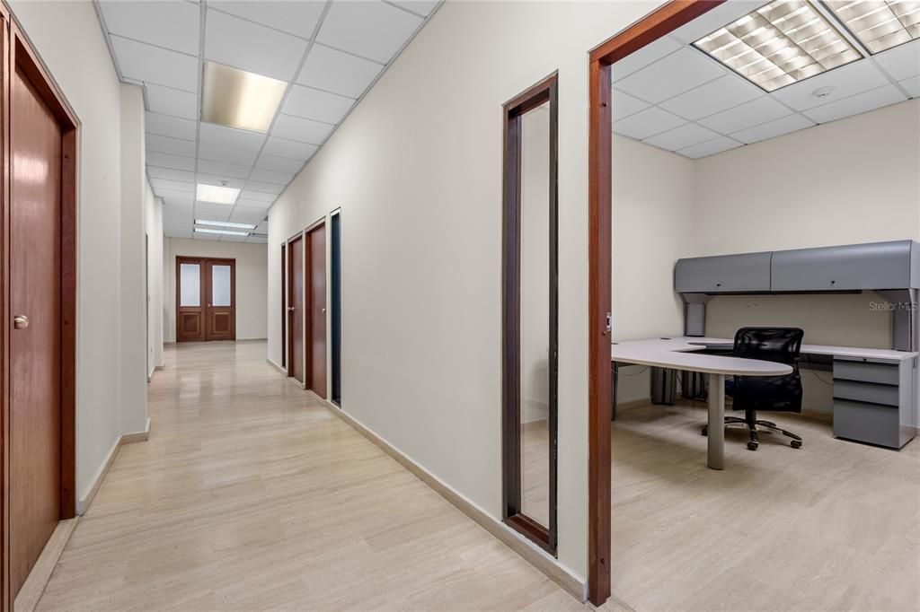 На продажу: $2,950,000 (0 спален, 0 ванн, 8153 Квадратных фут)