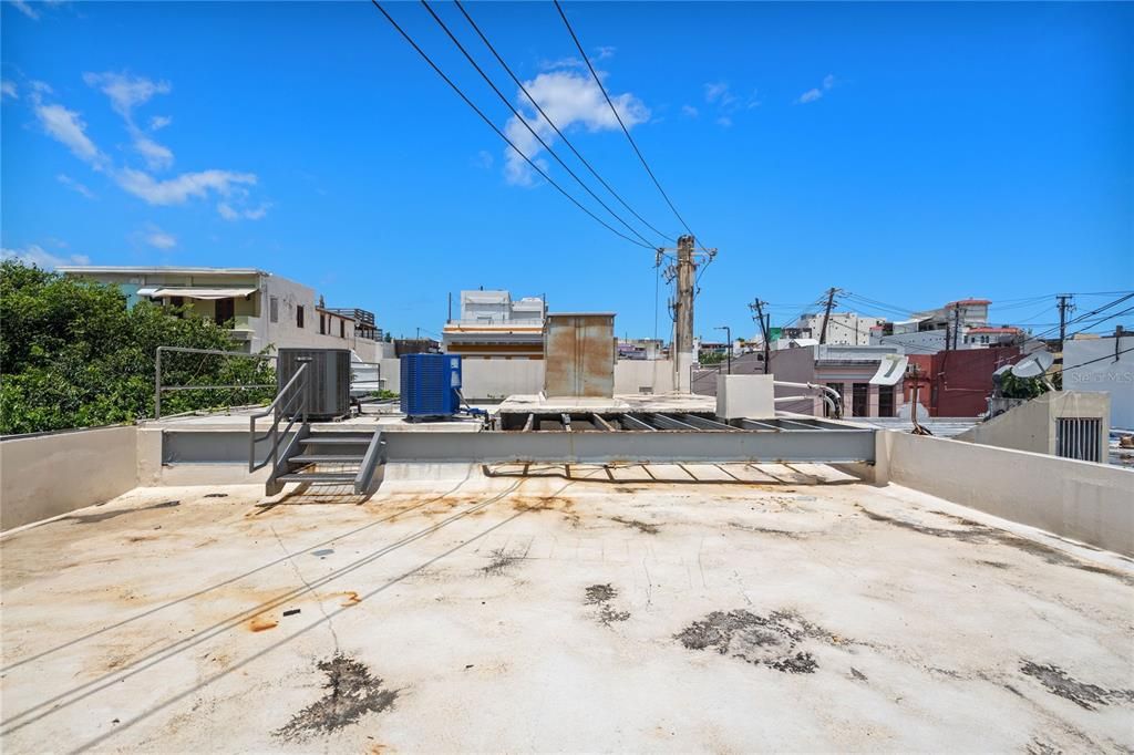 На продажу: $2,950,000 (0 спален, 0 ванн, 8153 Квадратных фут)