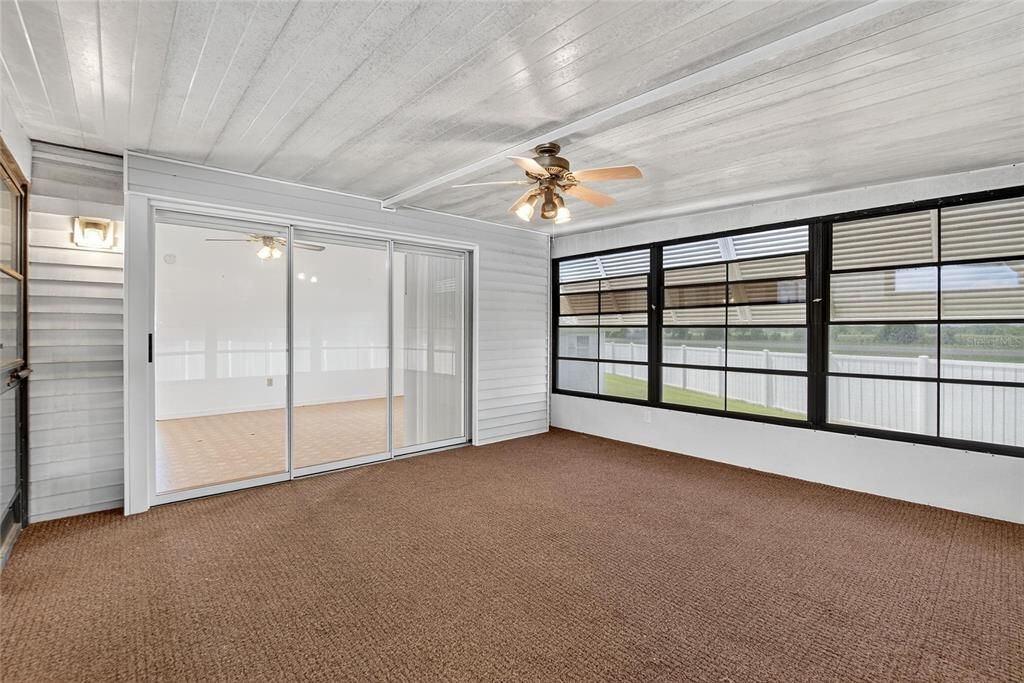 На продажу: $185,000 (2 спален, 2 ванн, 1378 Квадратных фут)