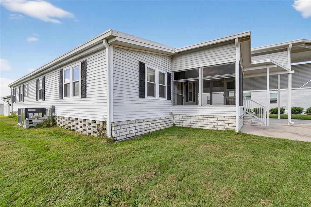 На продажу: $185,000 (2 спален, 2 ванн, 1378 Квадратных фут)