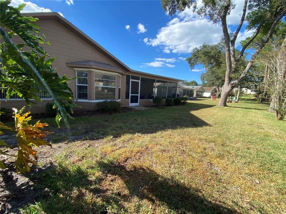 Под контрактом: $279,900 (2 спален, 2 ванн, 1788 Квадратных фут)