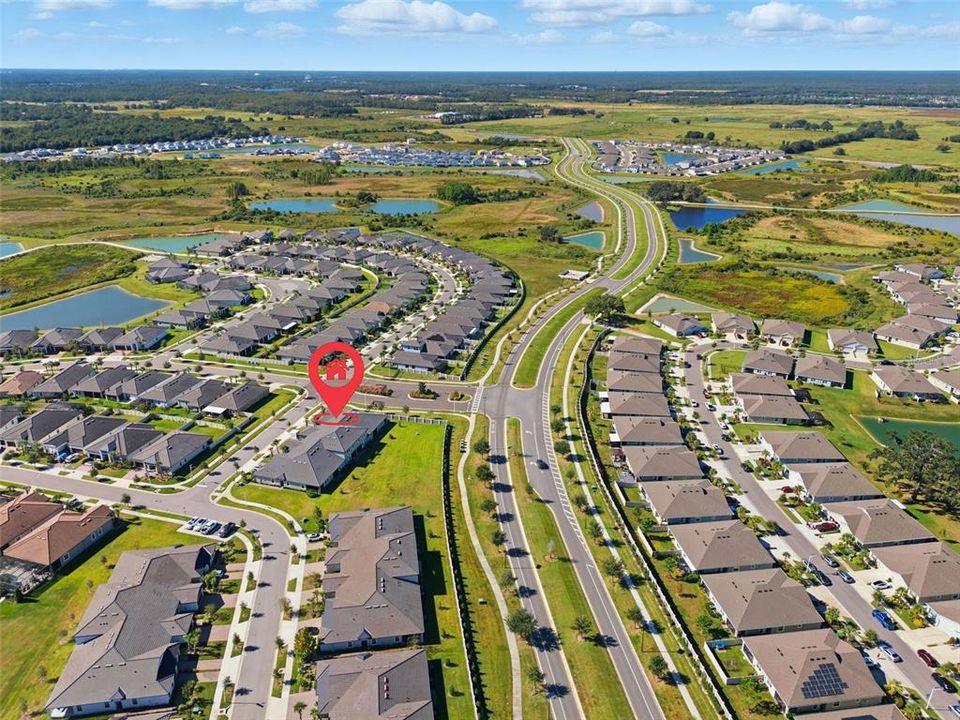 For Sale: $305,000 (2 beds, 2 baths, 1405 Square Feet)