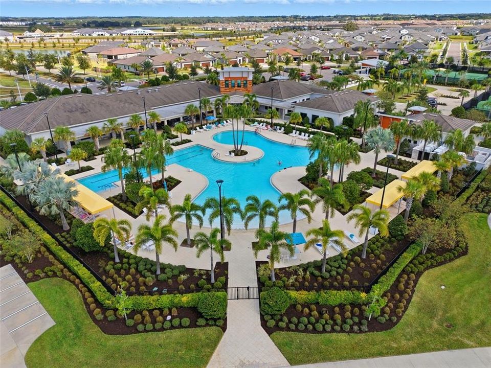 For Sale: $305,000 (2 beds, 2 baths, 1405 Square Feet)