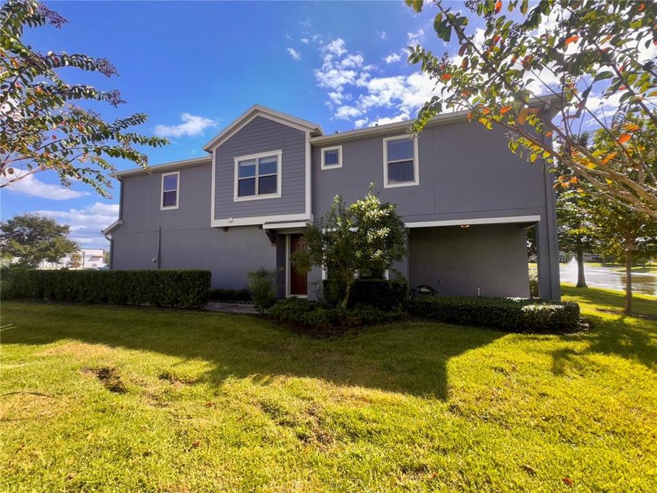 出租: $2,395 (3 贝兹, 2 浴室, 2039 平方英尺)