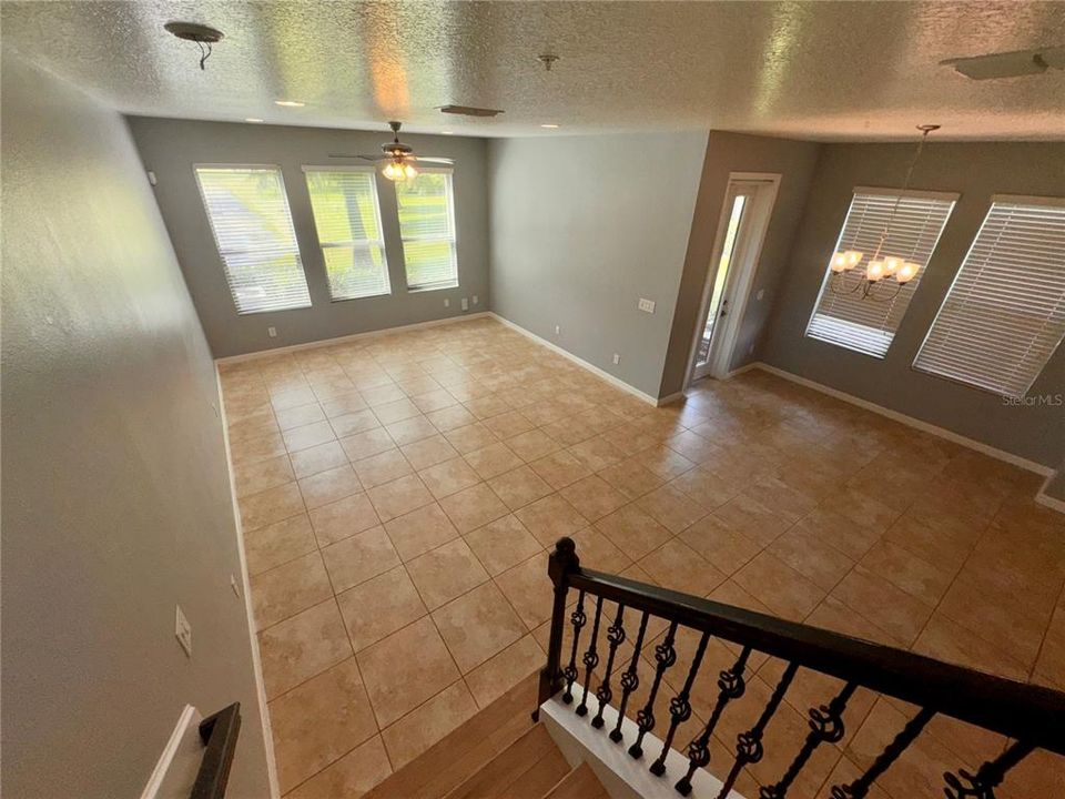 出租: $2,395 (3 贝兹, 2 浴室, 2039 平方英尺)