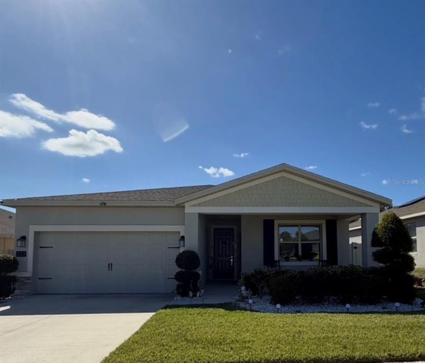 For Rent: $1,400 (1 beds, 1 baths, 405 Square Feet)