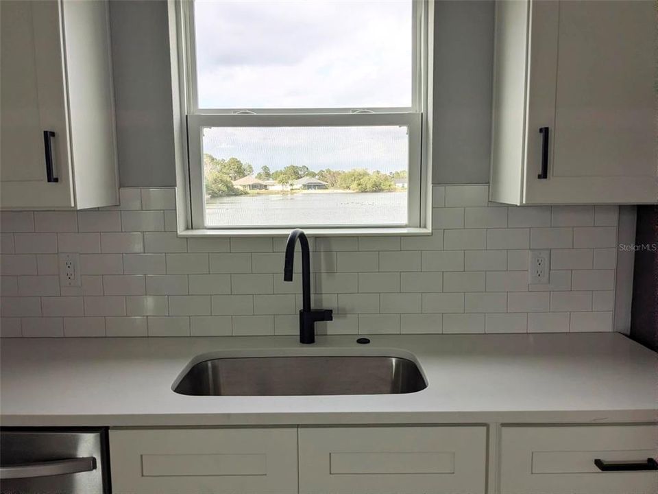 待售: $434,900 (4 贝兹, 3 浴室, 2092 平方英尺)