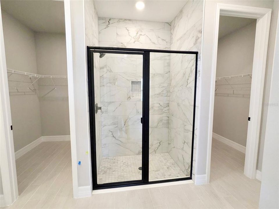 待售: $434,900 (4 贝兹, 3 浴室, 2092 平方英尺)