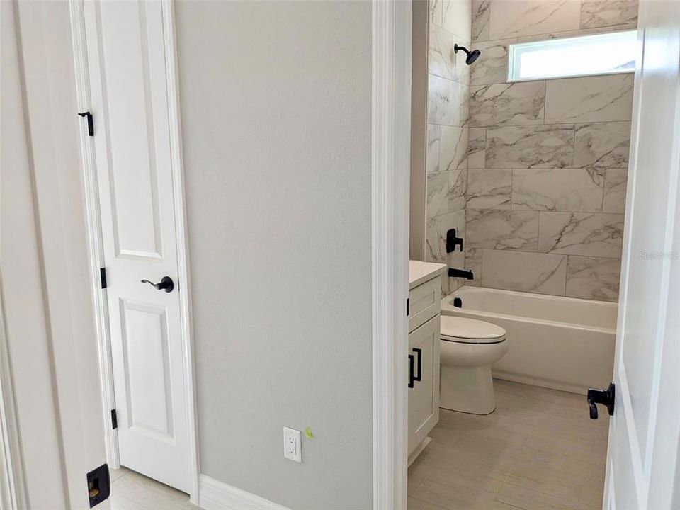 待售: $434,900 (4 贝兹, 3 浴室, 2092 平方英尺)