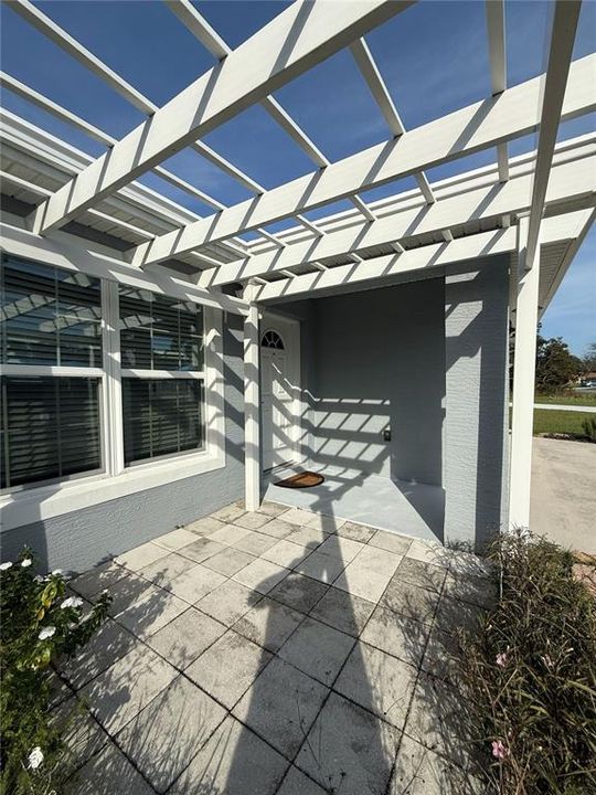 En Venta: $275,000 (3 camas, 2 baños, 1115 Pies cuadrados)