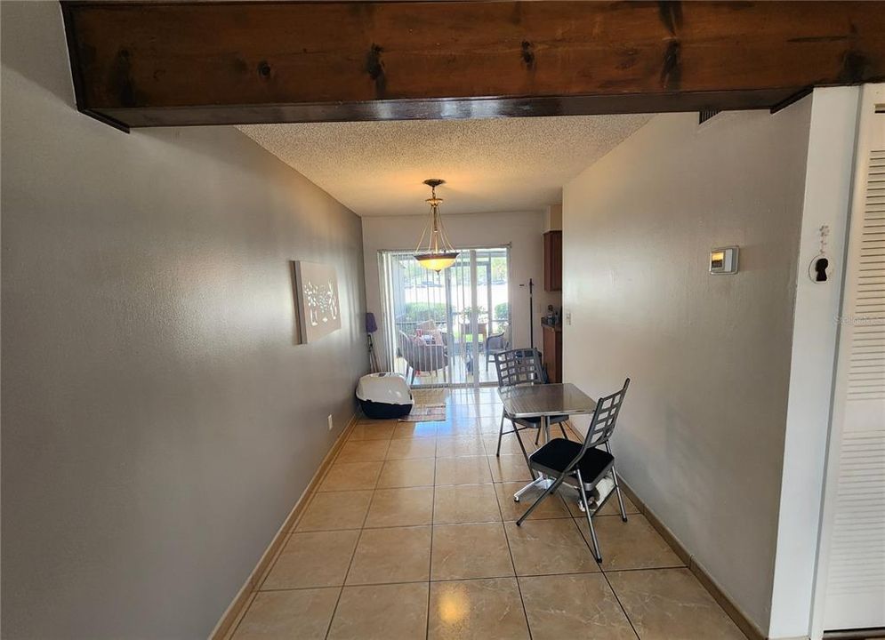 For Sale: $174,990 (2 beds, 2 baths, 1030 Square Feet)