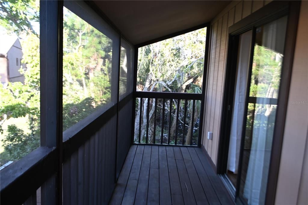 На продажу: $198,000 (2 спален, 1 ванн, 1435 Квадратных фут)